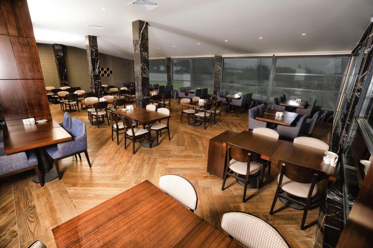The Green Park 加济安泰普 外观 照片 The restaurant