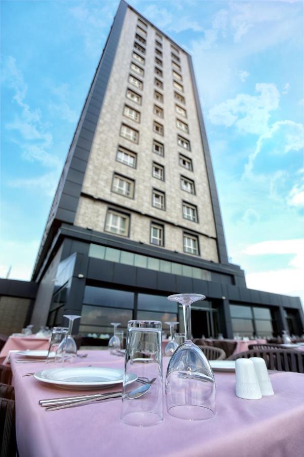 The Green Park 加济安泰普 外观 照片 The hotel's exterior